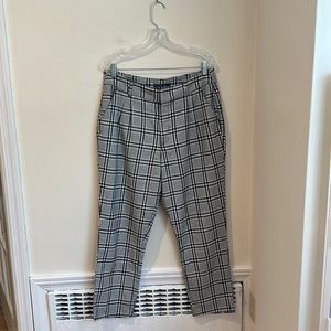 Abercrombie & Fitch Women’s Black and White Trouser Pants Size L